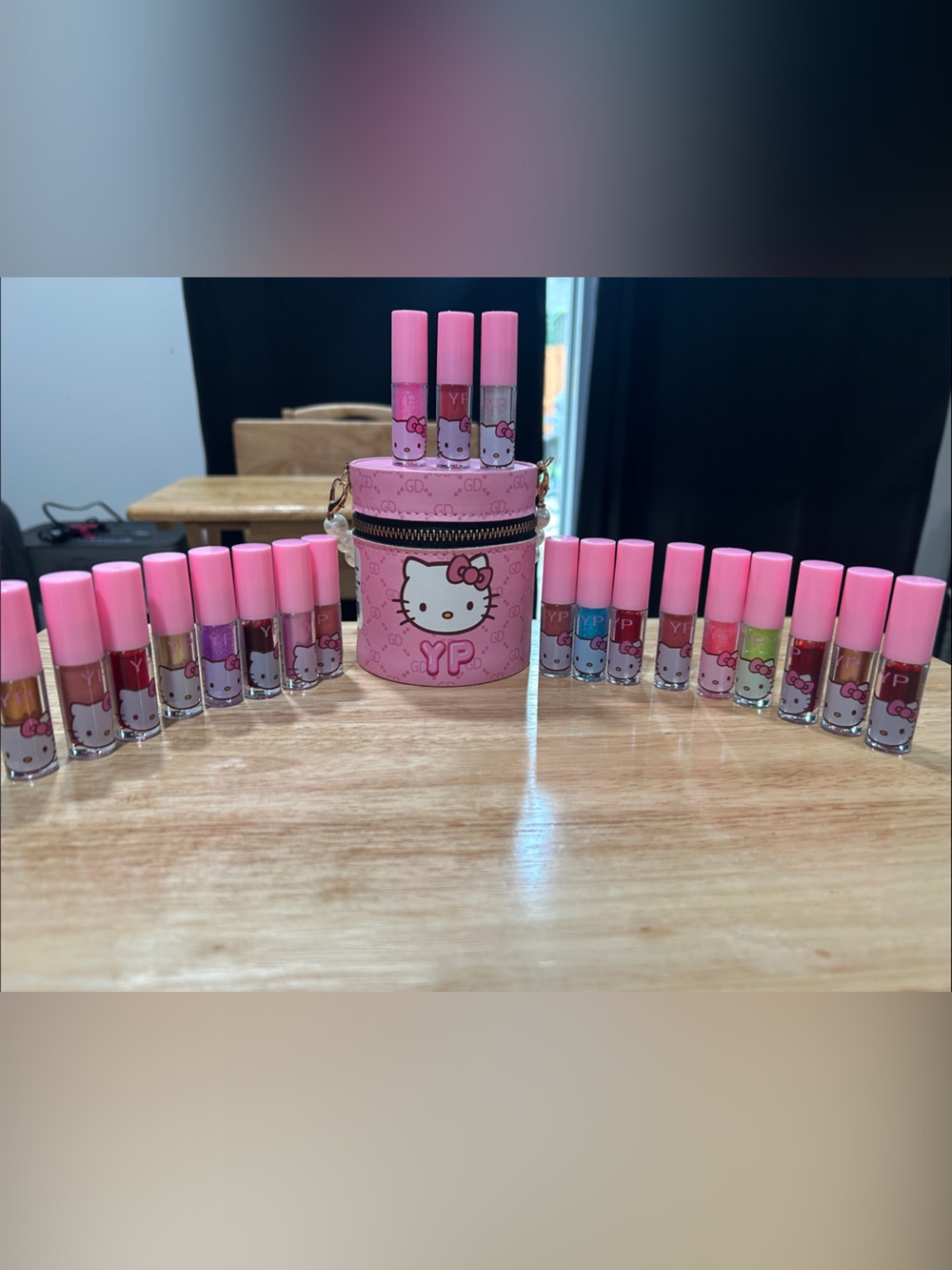 Hello Kitty Pink Makeup bag and Lip Gloss Set